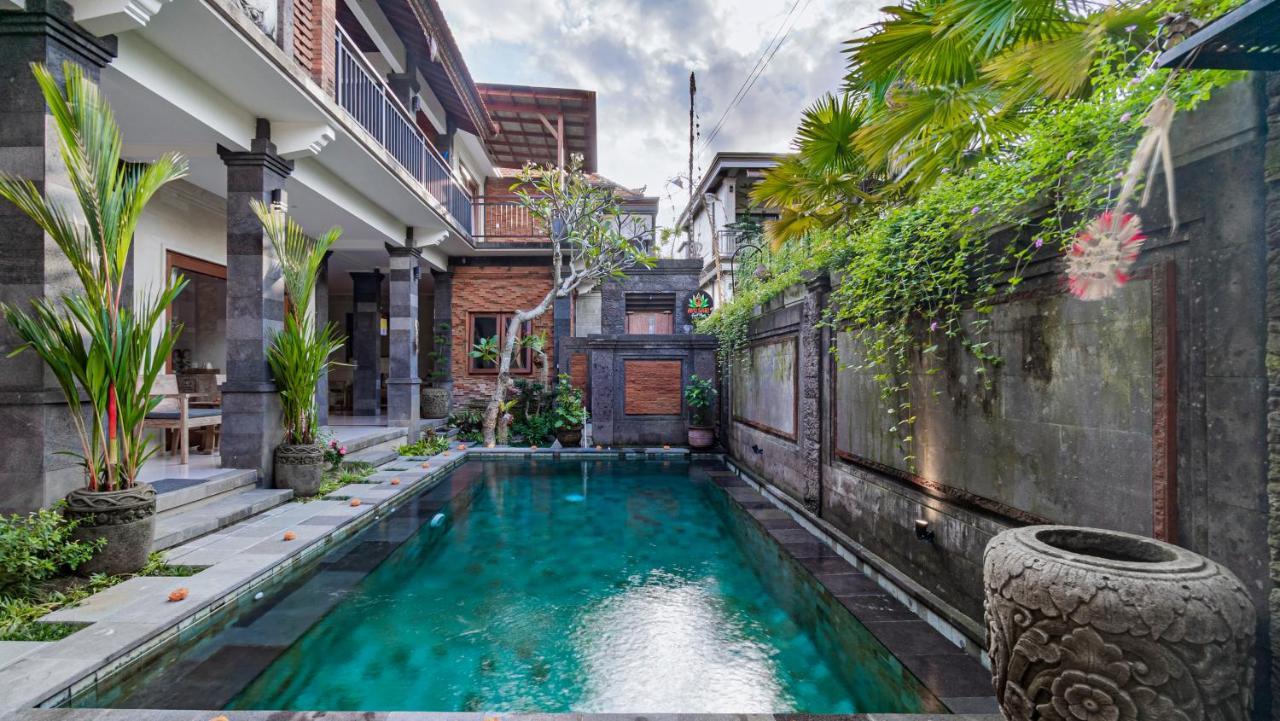 Ayu Sari Guesthouse By Mahaputra Ubud  Exterior photo